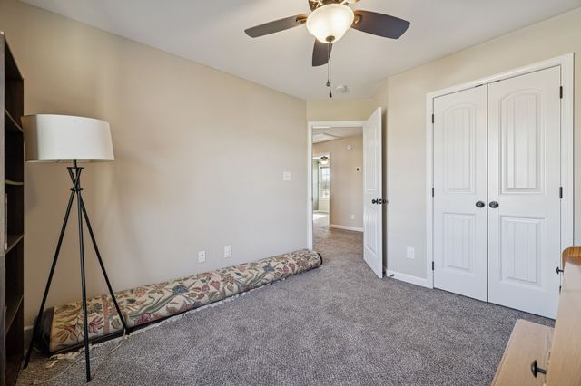 542 Low Country Ct, Clarksville, TN 37042