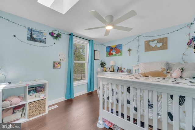 18 COUNTRY CLUB LN, Marlton, NJ 08053
