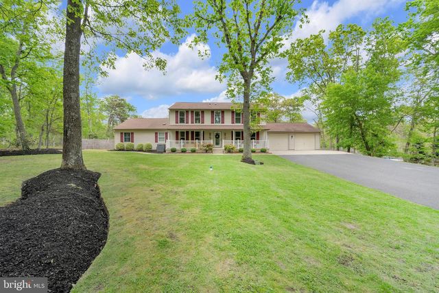 18 COUNTRY CLUB LN, Marlton, NJ 08053