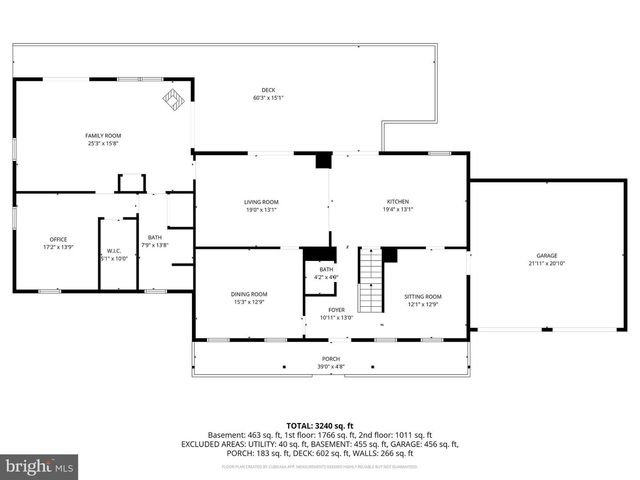 18 COUNTRY CLUB LN, Marlton, NJ 08053