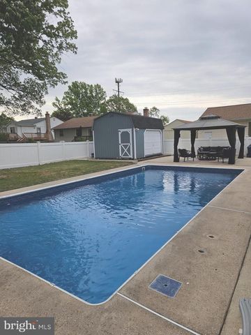 7947 ROXBURY DR, Glen Burnie, MD 21061