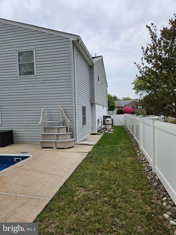 7947 ROXBURY DR, Glen Burnie, MD 21061