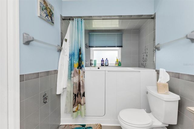 108 ANTILLA ROAD, North Port, FL 34287