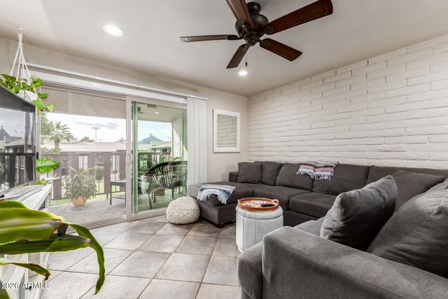 4354 N 82ND Street 215, Scottsdale, AZ 85251