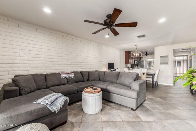 4354 N 82ND Street 215, Scottsdale, AZ 85251