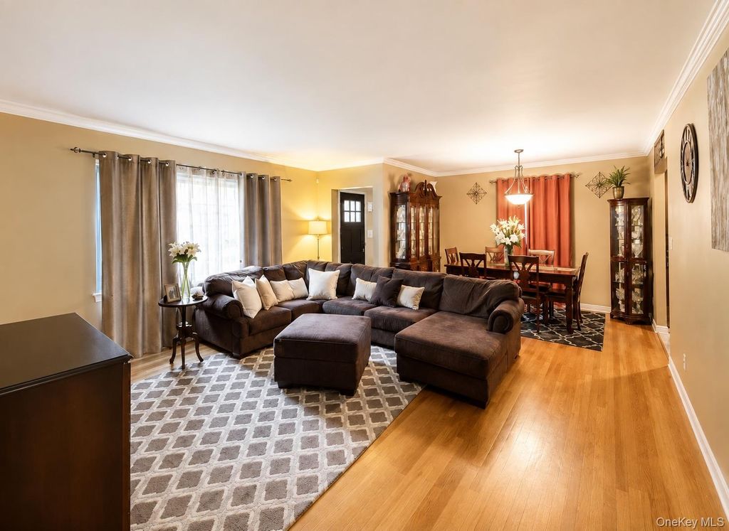 3 School Street, Cortlandt Manor, NY 10567 — photo 2