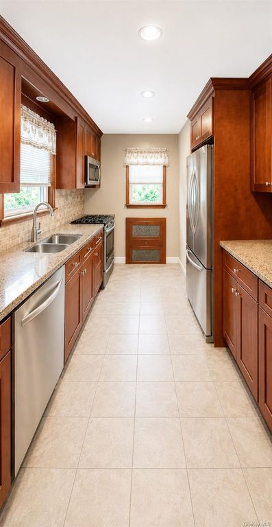 3 School Street, Cortlandt Manor, NY 10567 — photo 3