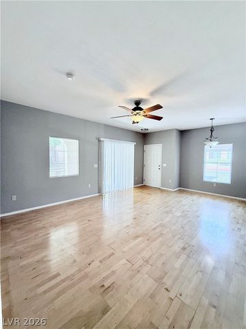 3850 Juno Beach Street 103, Las Vegas, NV 89129