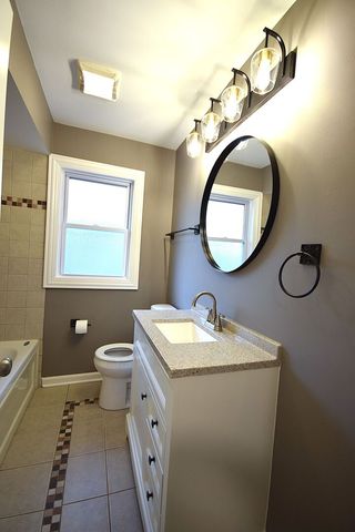 3133 W 101st Place, Evergreen Park, IL 60805