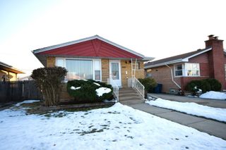 3133 W 101st Place, Evergreen Park, IL 60805