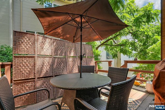 9 Yorkview Drive A3, Edgewater, NJ 07020