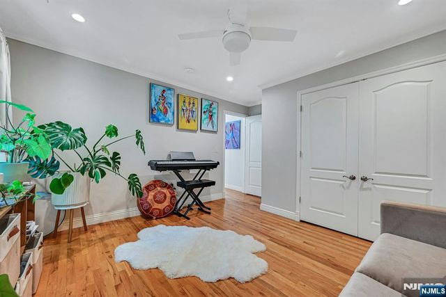 9 Yorkview Drive A3, Edgewater, NJ 07020