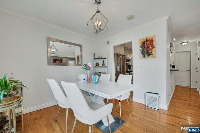 9 Yorkview Drive A3, Edgewater, NJ 07020