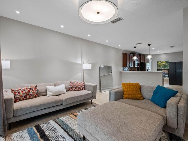 2240 TRILLIUM PARK LANE, Sanford, FL 32773
