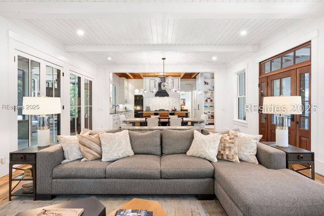 303 Spring Island Dr, Okatie, SC 29909