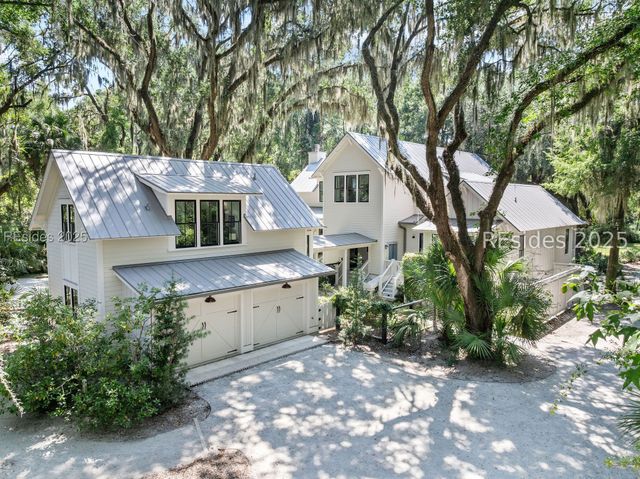 303 Spring Island Dr, Okatie, SC 29909