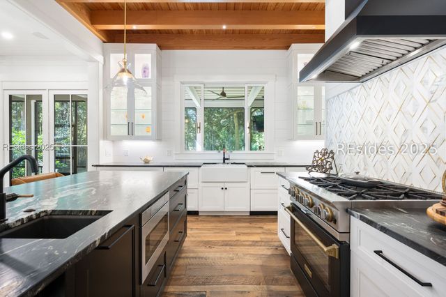 303 Spring Island Dr, Okatie, SC 29909