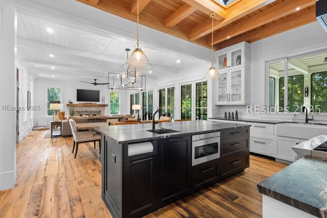 303 Spring Island Dr, Okatie, SC 29909