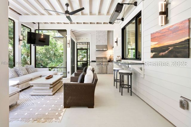 303 Spring Island Dr, Okatie, SC 29909