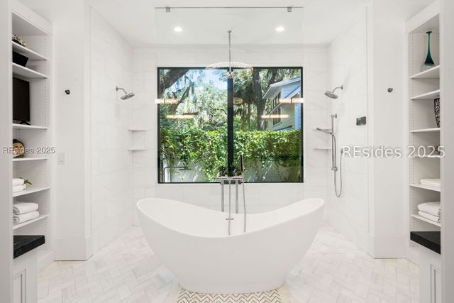 303 Spring Island Dr, Okatie, SC 29909