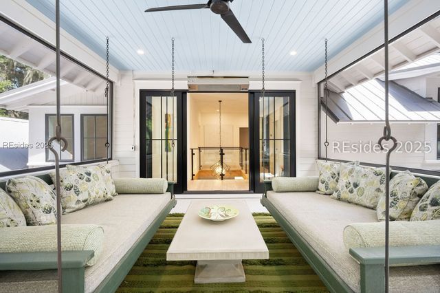 303 Spring Island Dr, Okatie, SC 29909