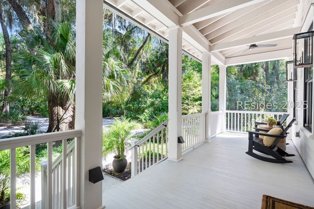 303 Spring Island Dr, Okatie, SC 29909