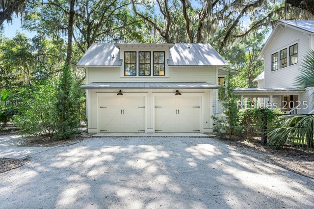 303 Spring Island Dr, Okatie, SC 29909
