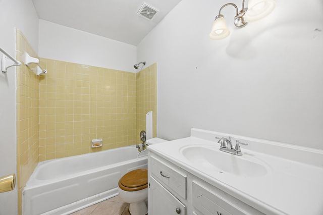 202 Elliott Drive, Ladson, SC 29456