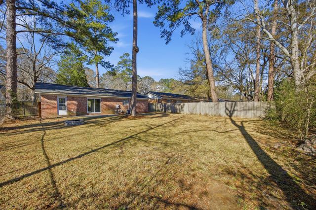 202 Elliott Drive, Ladson, SC 29456