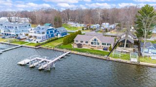 5363 Paw Paw Lake Road, Coloma Twp, MI 49038