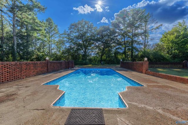 5580 County Road 200, Florence, AL 35633