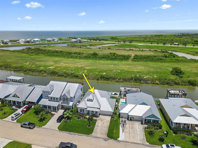 5321 Brigantine Cay Court, Texas City, TX 77590