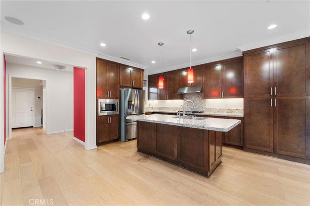 206 Bancroft, Irvine, CA 92620