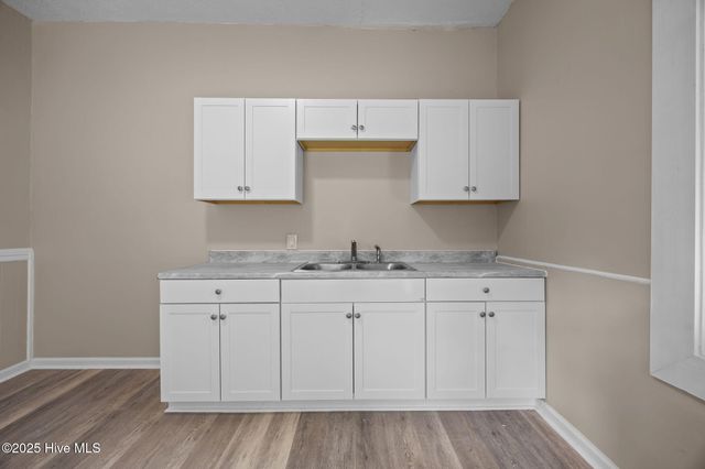 505 W Walnut Street, Tarboro, NC 27886