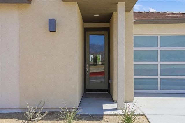 36568 Calle La Costa, Cathedral City, CA 92234