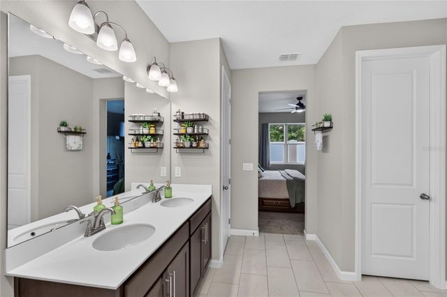 3625 SUBLETT LOOP, Tavares, FL 32778