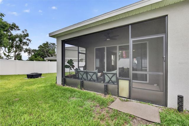 3625 SUBLETT LOOP, Tavares, FL 32778