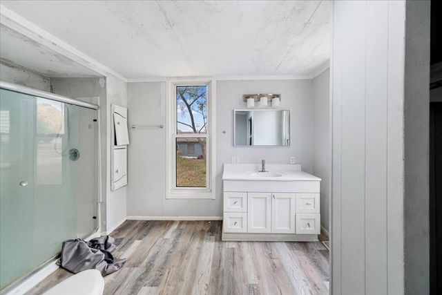 819 E Center Street, Monticello, IL 61856