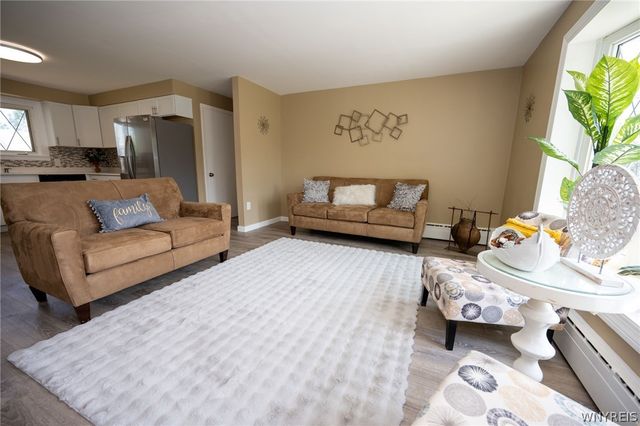 28 Evergreen Place, Cheektowaga, NY 14225