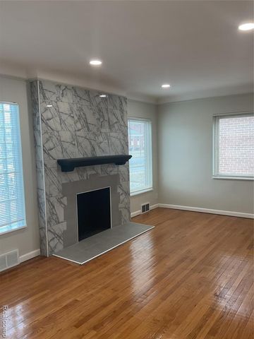 16744 Fenmore Street, Detroit, MI 48235