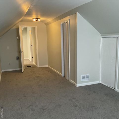 16744 Fenmore Street, Detroit, MI 48235