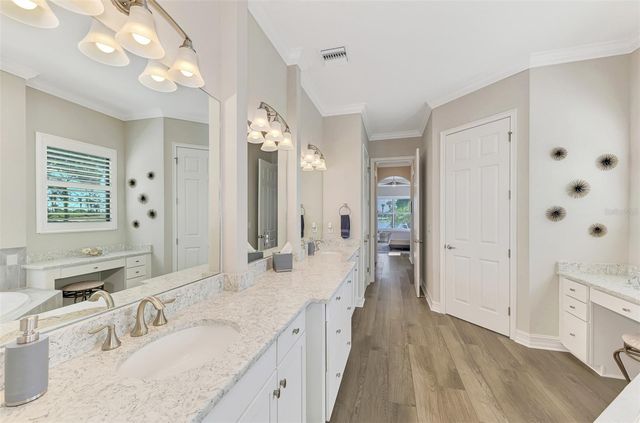 10800 WHISK FERN DRIVE, Venice, FL 34293