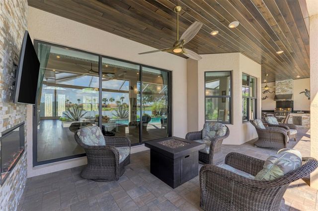 10800 WHISK FERN DRIVE, Venice, FL 34293