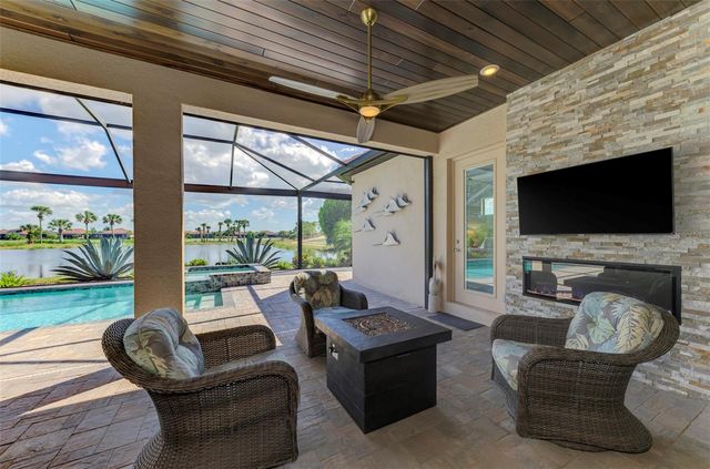 10800 WHISK FERN DRIVE, Venice, FL 34293