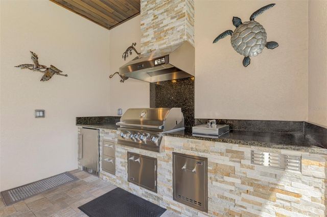 10800 WHISK FERN DRIVE, Venice, FL 34293
