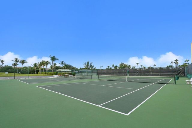 100 Ocean Trail Way Ph1, Jupiter, FL 33477
