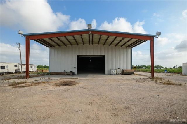 2734 Orphanage Road, Santa Rosa, TX 78593