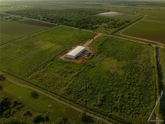 2734 Orphanage Road, Santa Rosa, TX 78593