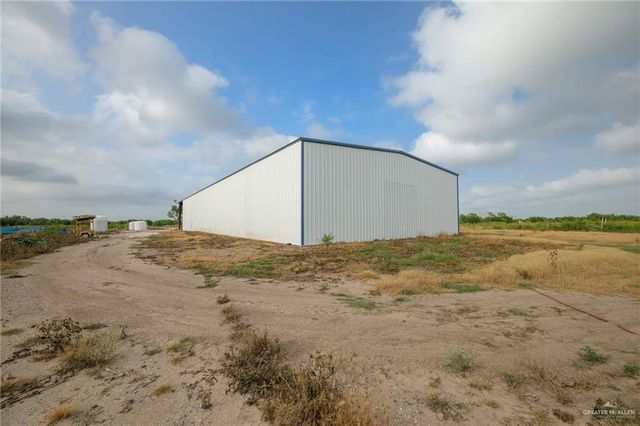2734 Orphanage Road, Santa Rosa, TX 78593
