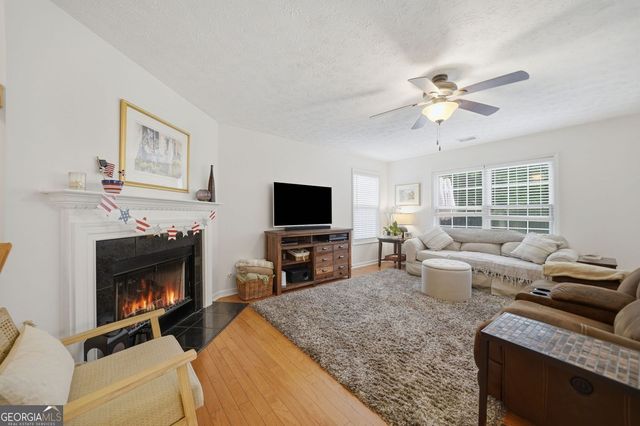 506 Weatherstone Court, Woodstock, GA 30188